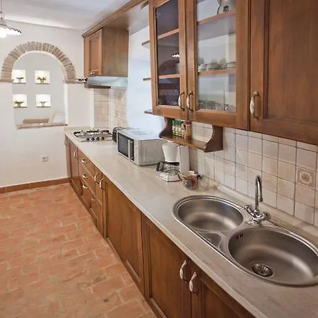 Casa Atilio & Ana *