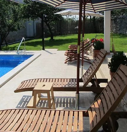 Casa Atilio & Ana Villa *
